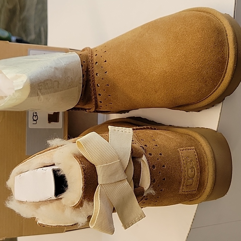 UGG Treadmill short boot - Picture 2 of 7